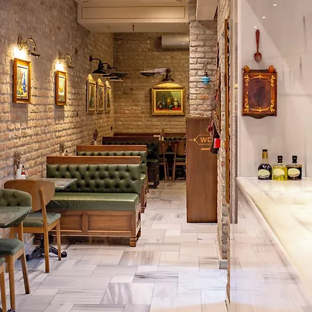 Tin * イスタンブール